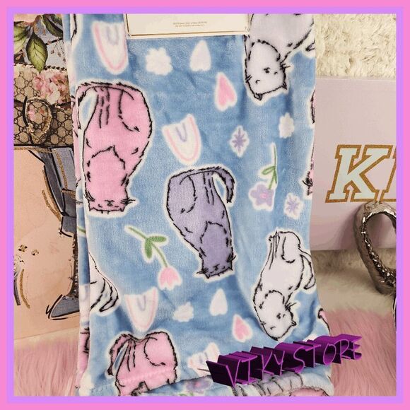 💕 NWT Emma & Taylor Ultra Soft Plush Throw Blanket 50x60 #7150 💕 - Picture 4 of 5